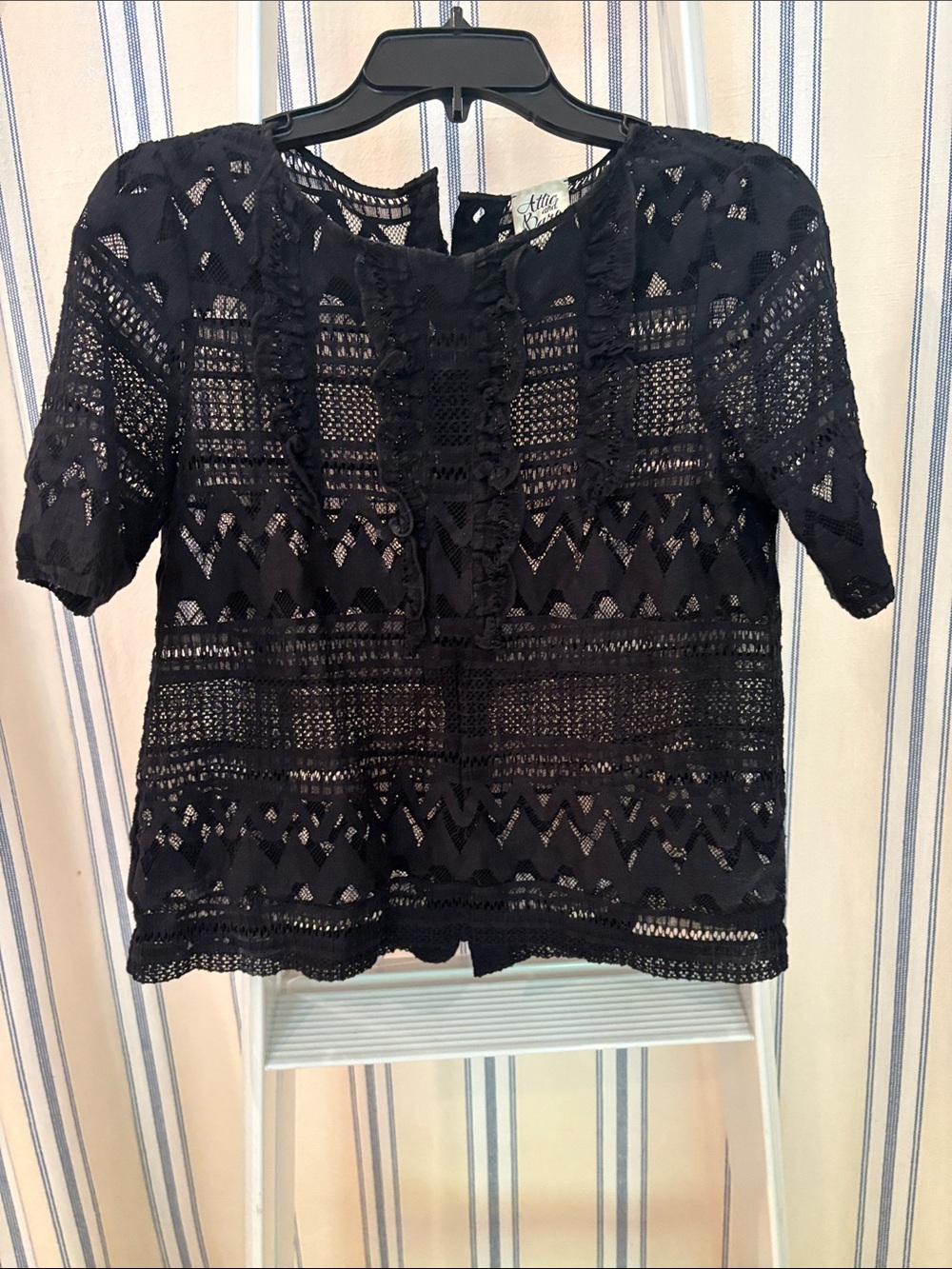 Attic & Barn Black Lace Knit Short Sleeve Top